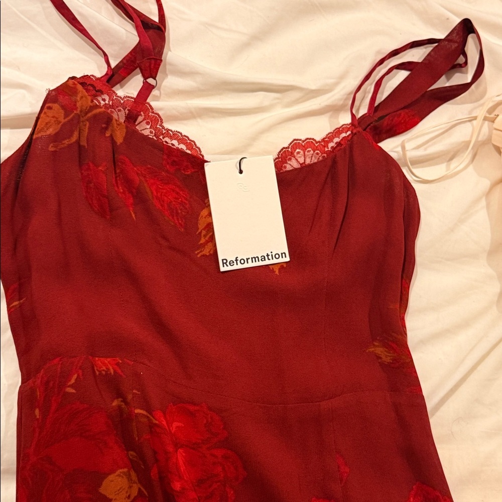 REFORMATION DRESSES NEW - Picture 2 of 7